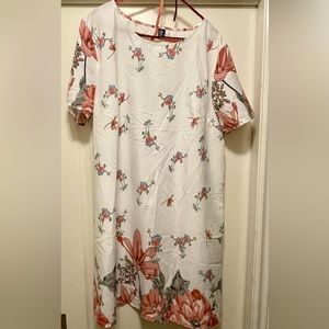 Floral print dress. New never worn.
